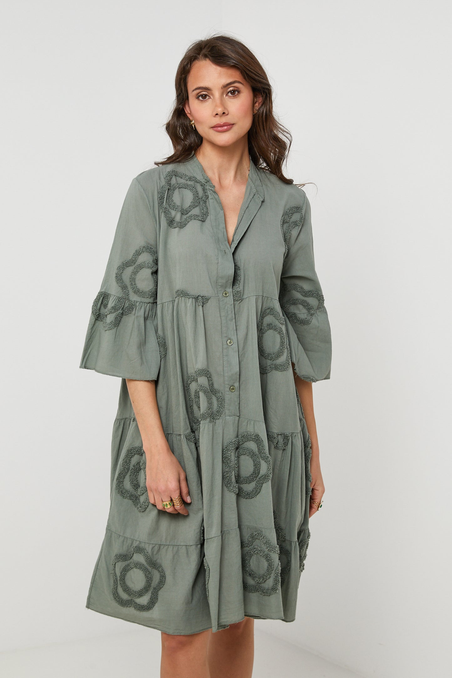 ROBE 1366
