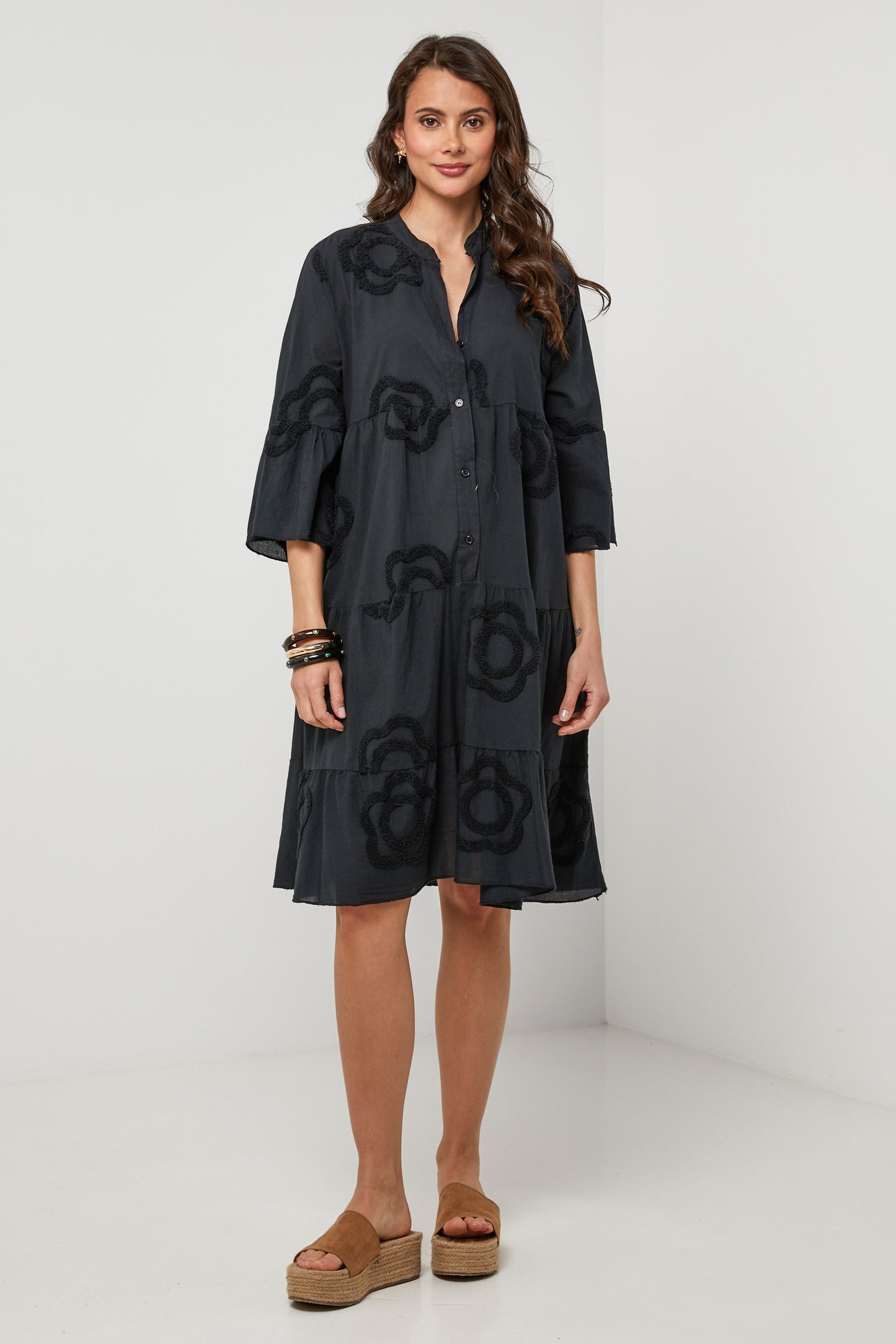 ROBE 1366