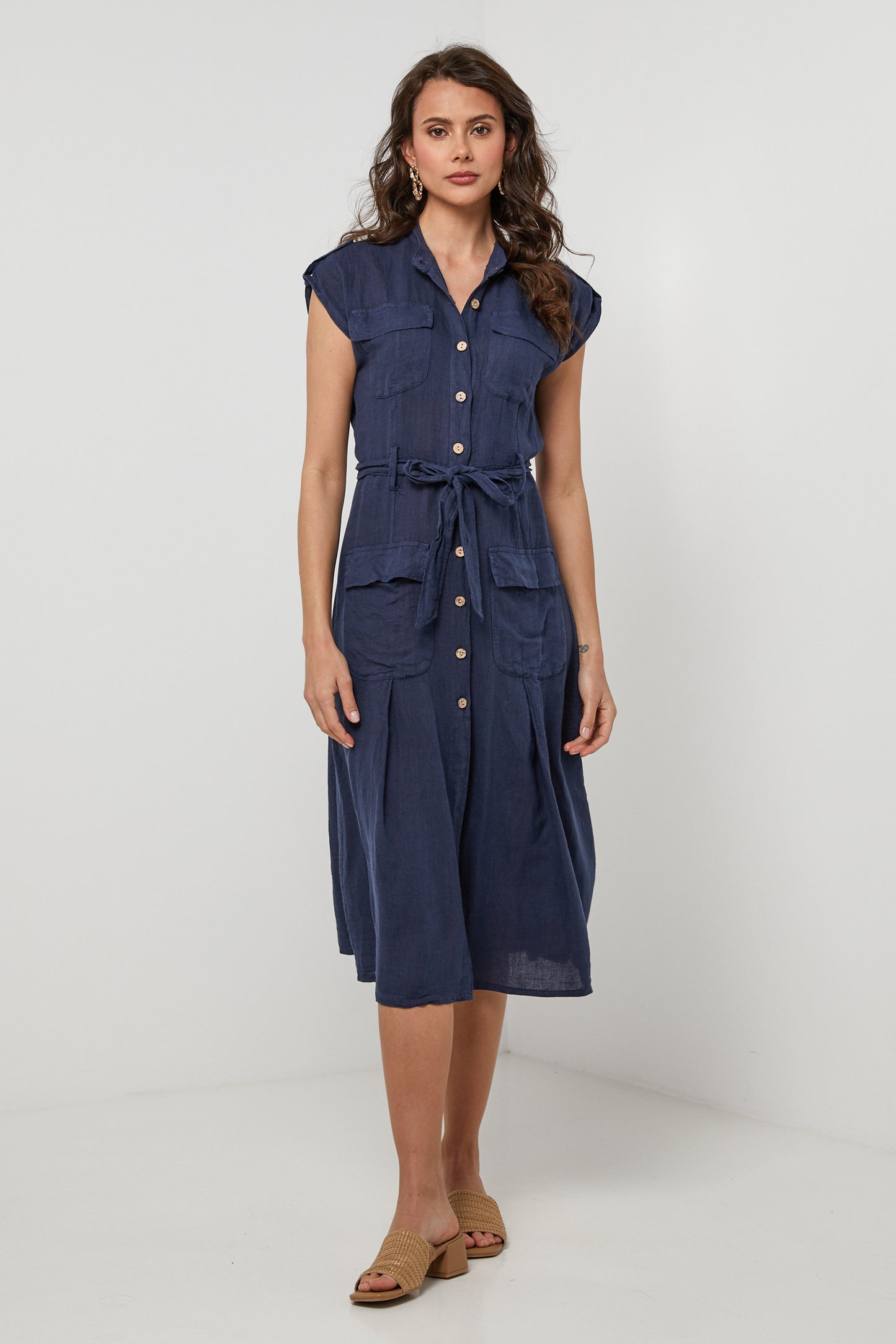 ROBE 1366