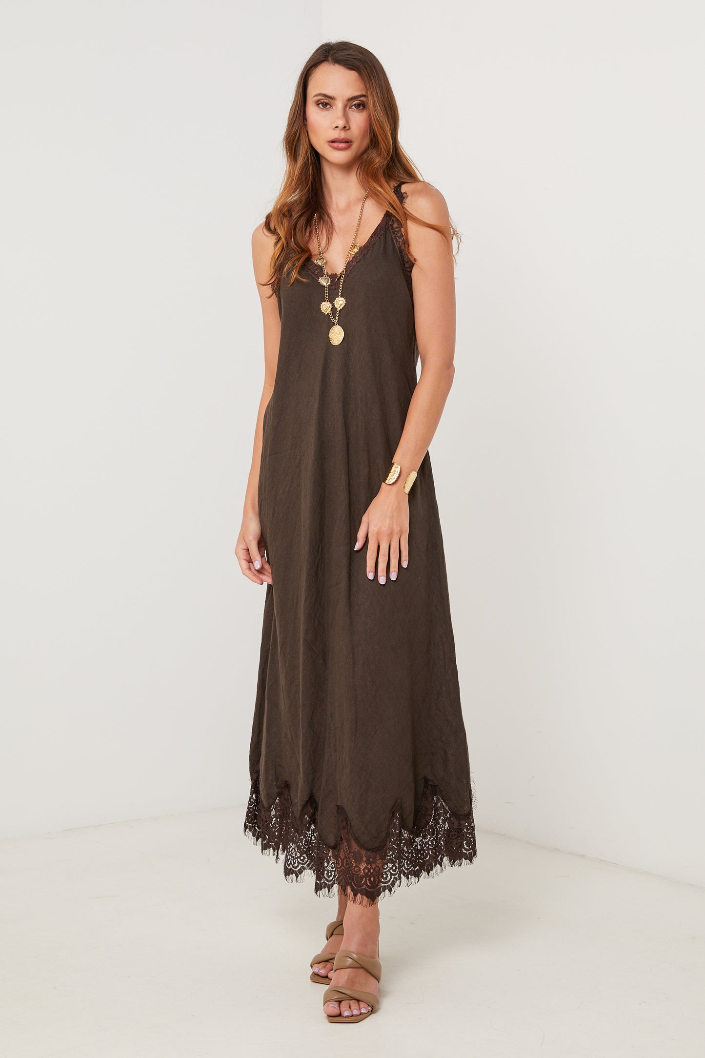 ROBE 9723