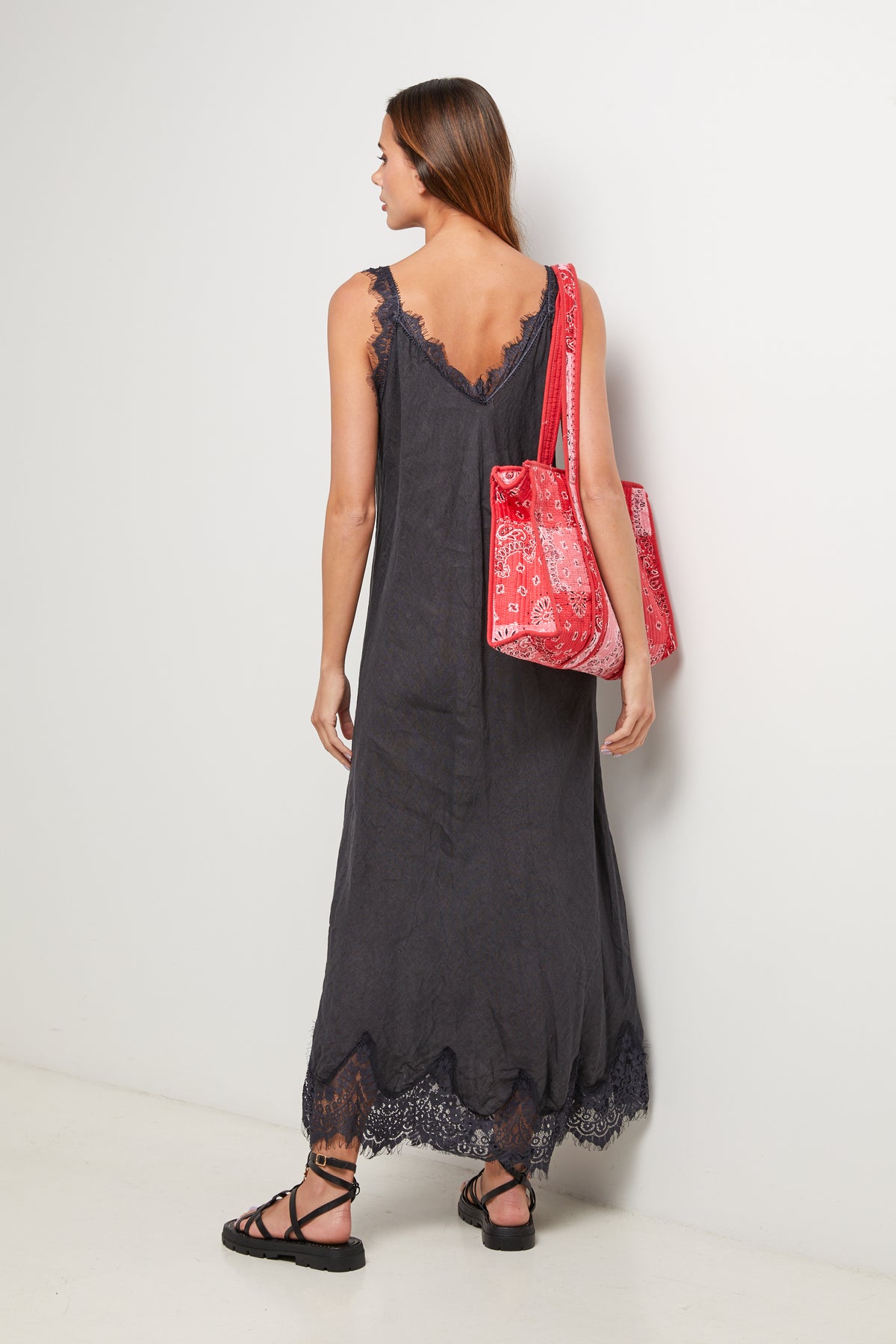 ROBE 9723