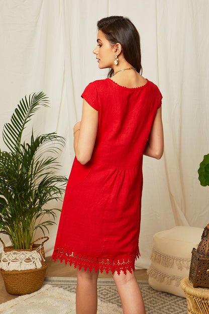 Robe en lin avec finitions dentelle