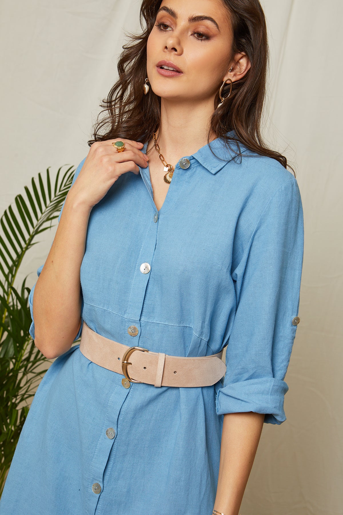 Robe chemise longue avec manches retroussables