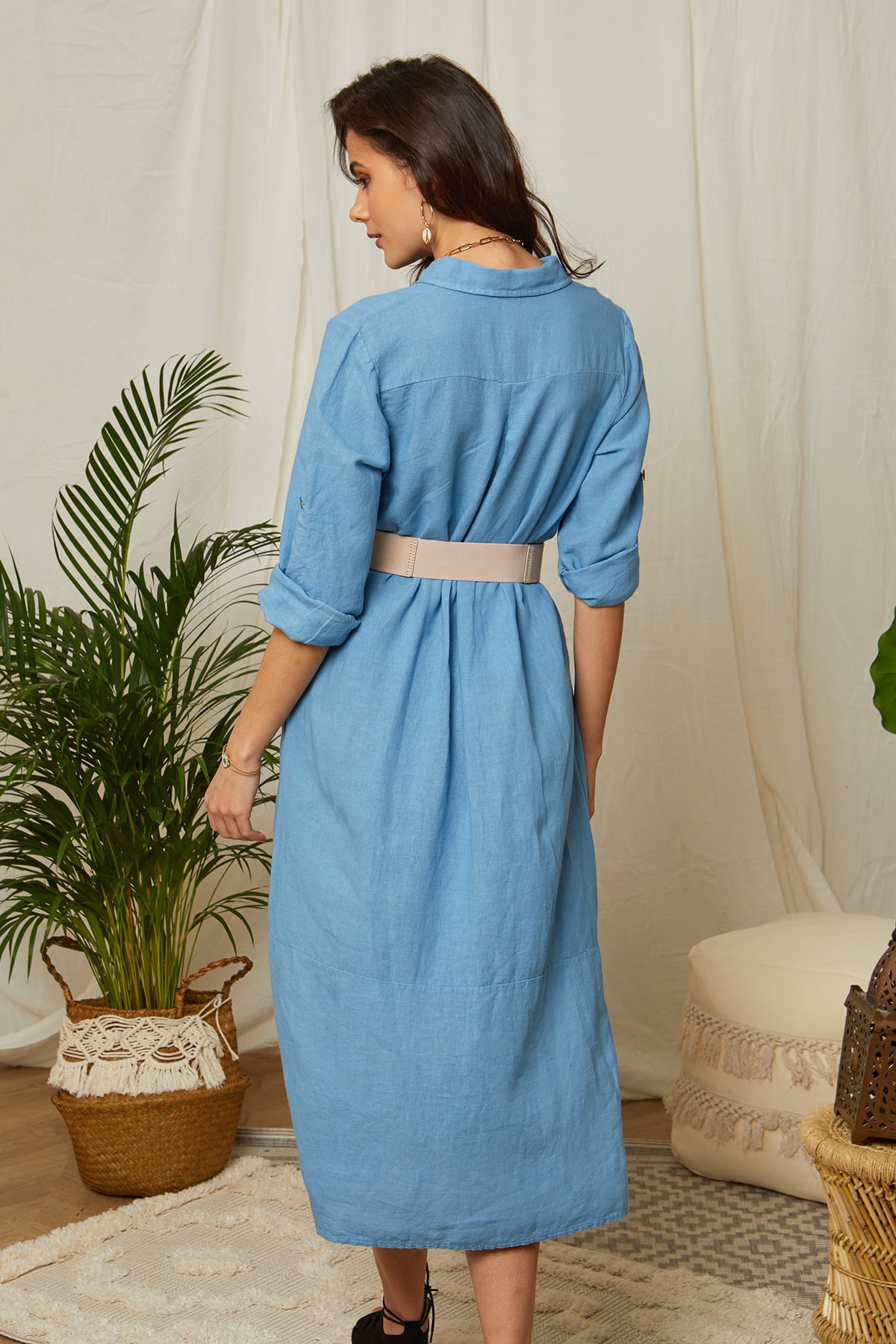 Robe chemise longue avec manches retroussables